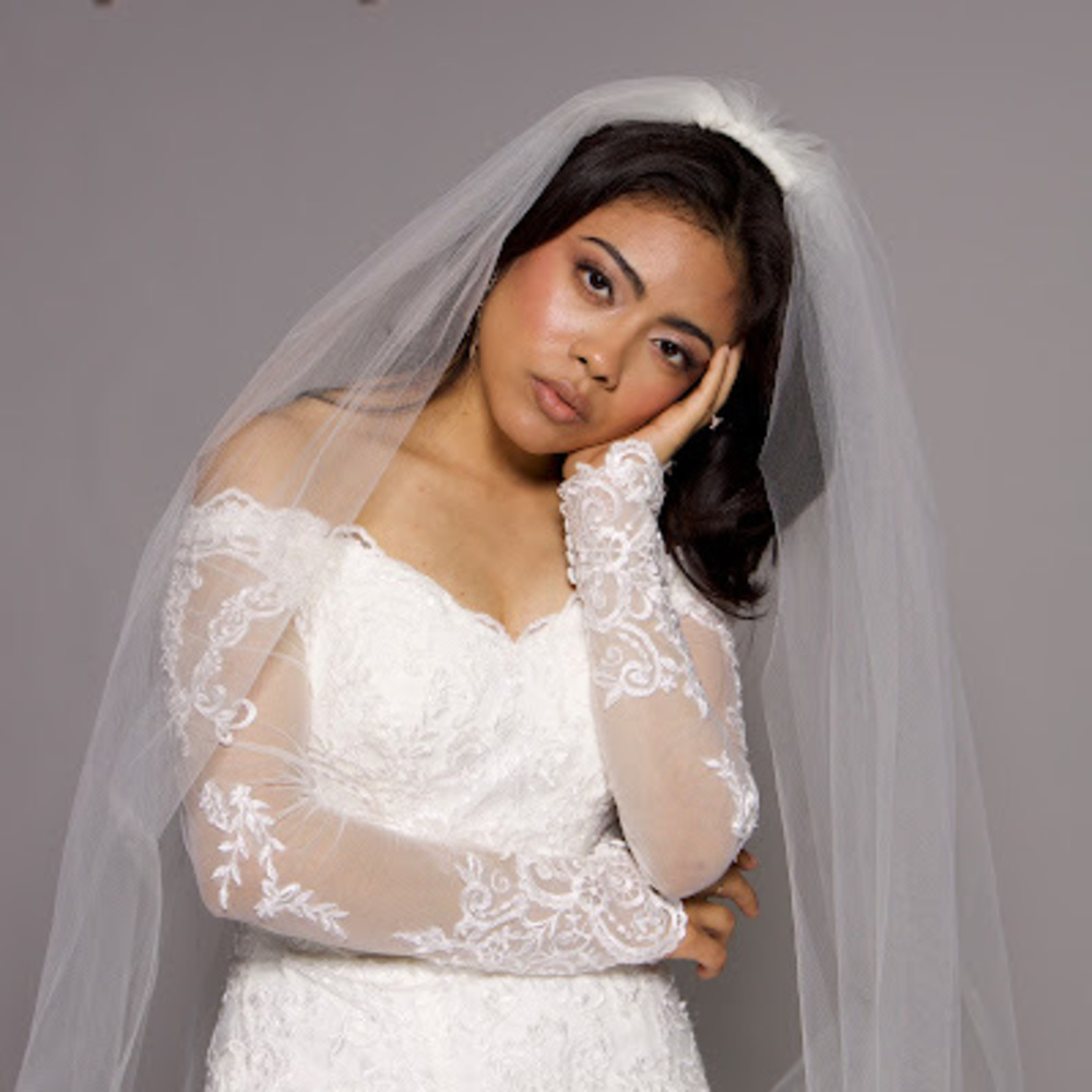 Meet your Posher, Leslie